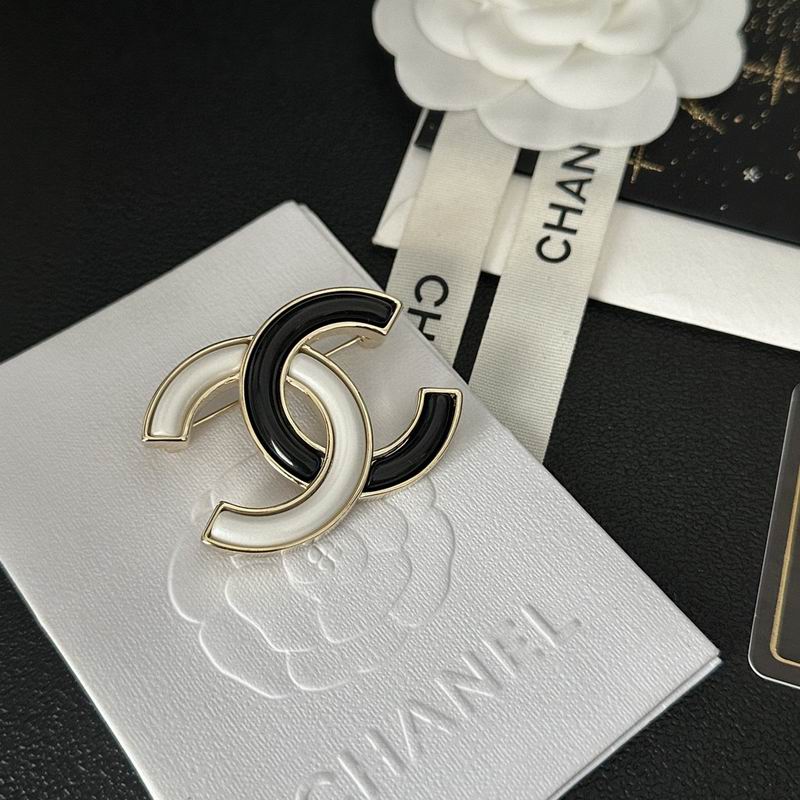 Chanel Brooch 1lyx19 (4)